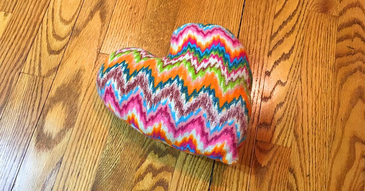 heart-pillow